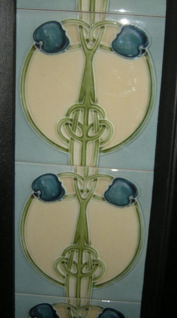 Art Nouveau / Arts and Crafts Fireplace 10 Tile ref 34 - Image 3