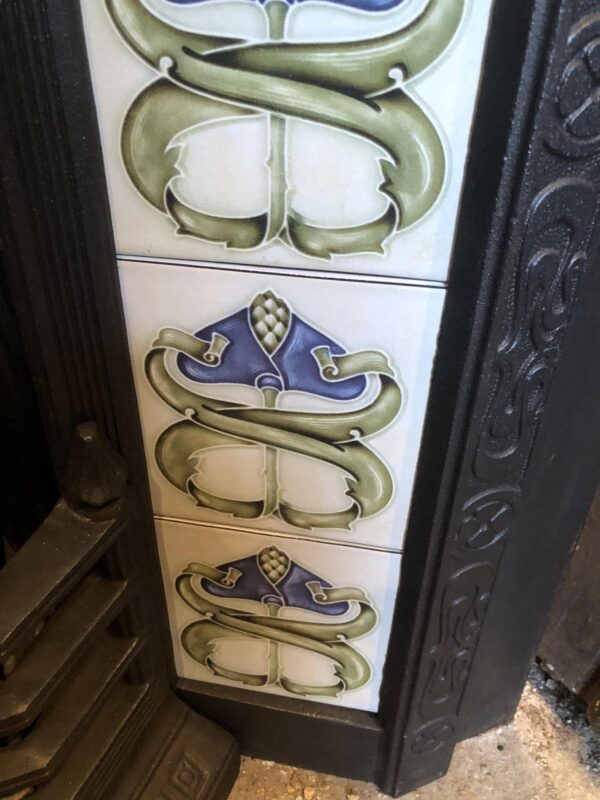 Antique Art Nouveau cast iron fireplace insert - Image 6