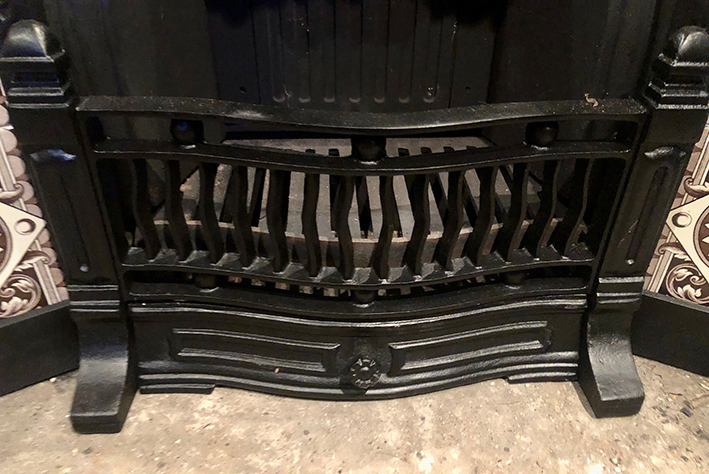 Original Victorian Aesthetic Movement Tiled Cast Iron Fireplace Insert ref i801 - Image 6