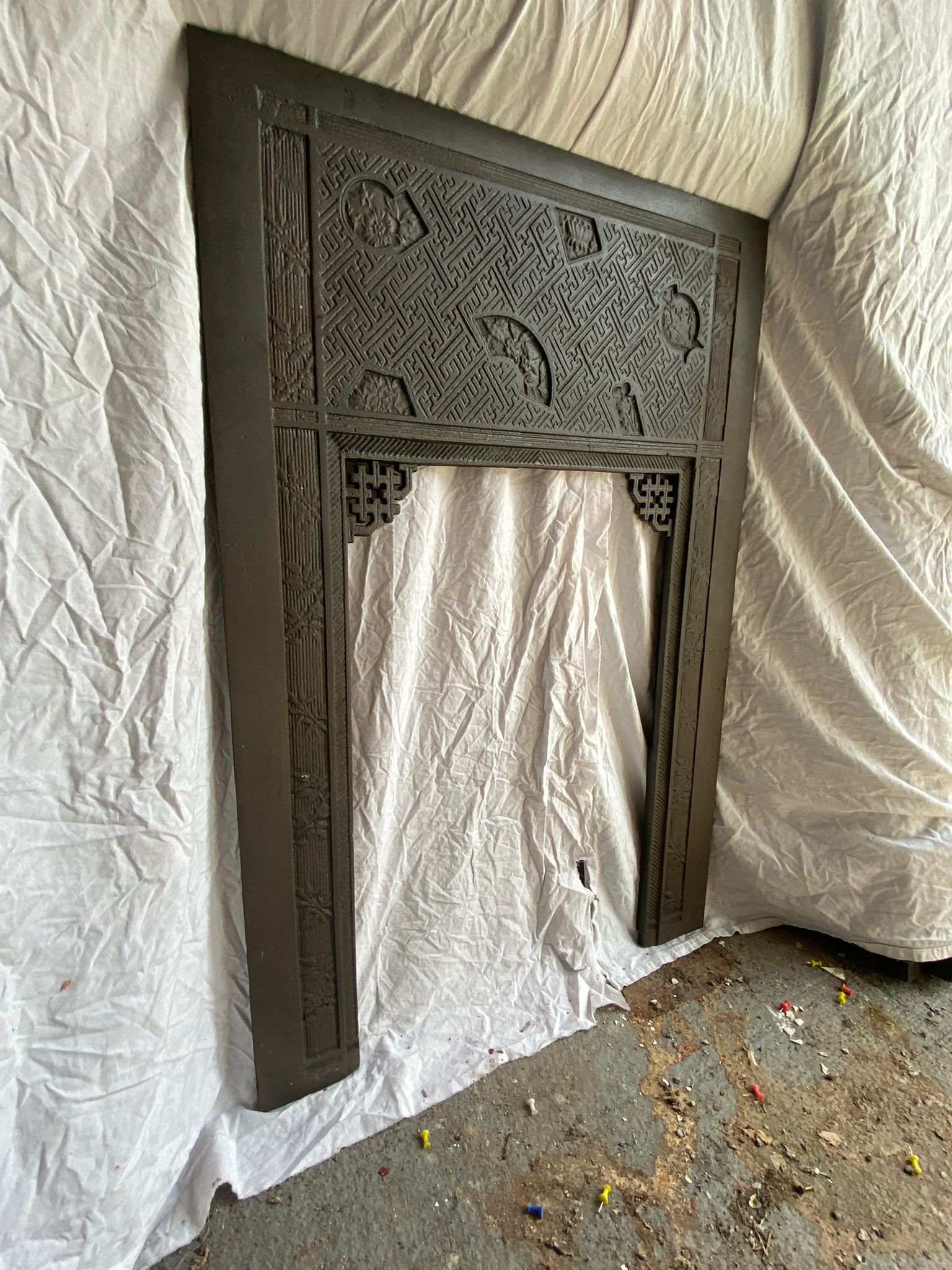 Very Rare ! Original Antique Thomas Jeckyll Aesthetic Movement Cast Iron Fireplace Insert ref i904 - Image 2