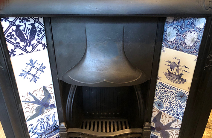 Antique Edwardian Arts and Crafts Tiled Cast Iron Fireplace Insert ref i2603 - Image 4